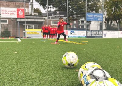 Fußballcamp geht in die zweite Woche