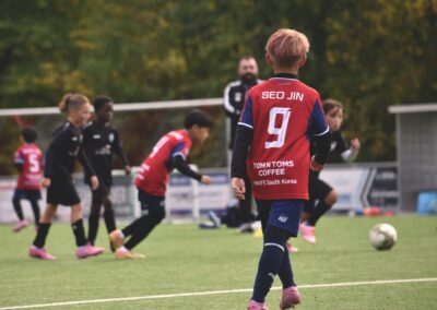 Hochklassiger Kinderfußball: „Innovation FC“ aus Südkorea zu Gast in Bürrig
