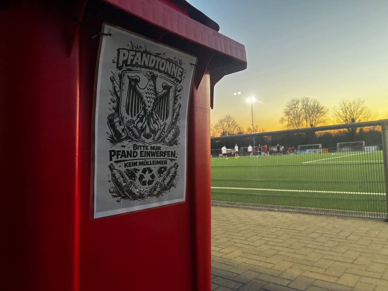 photo_5276391723305210863_y