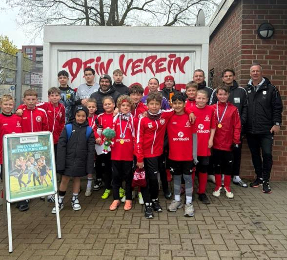 photo_5388687263916561025_y