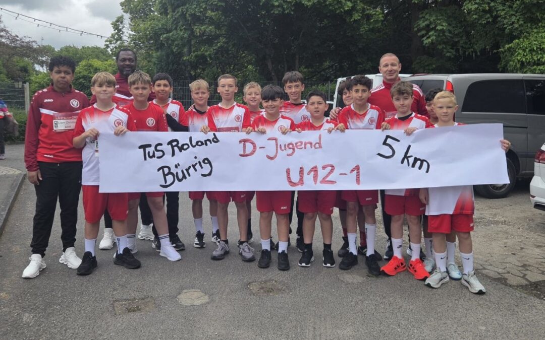 Unsere U12 meistert den „5er“ beim EVL-Halbmarathonlauf mit Bravour